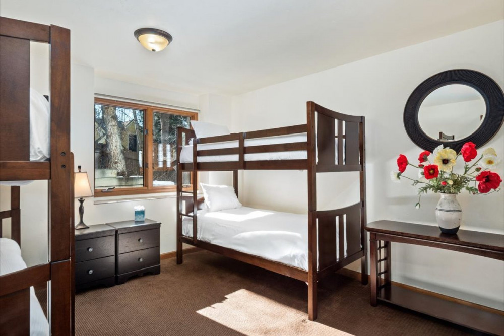 Breckenridge 163