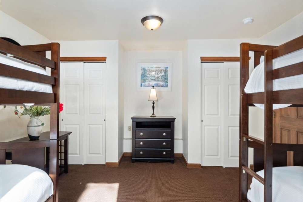 Breckenridge 163