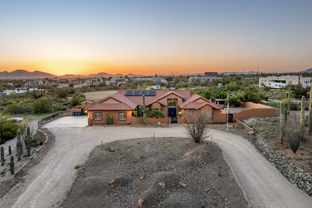 Phoenix 106