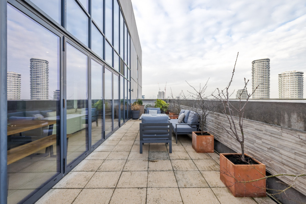 Canary Wharf Skyline Penthouse