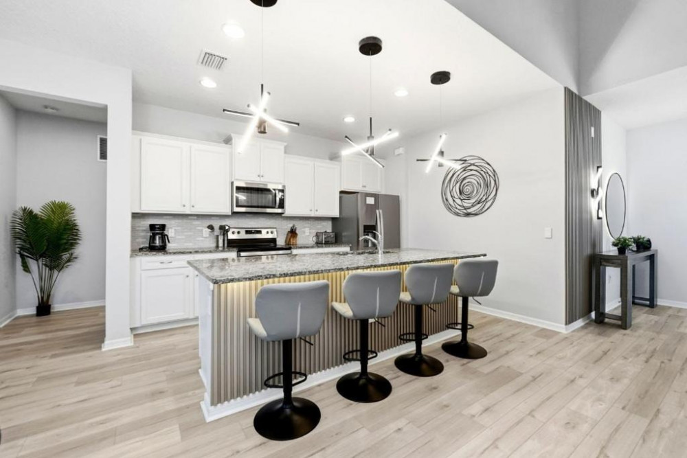 Windsor at Westside 2600