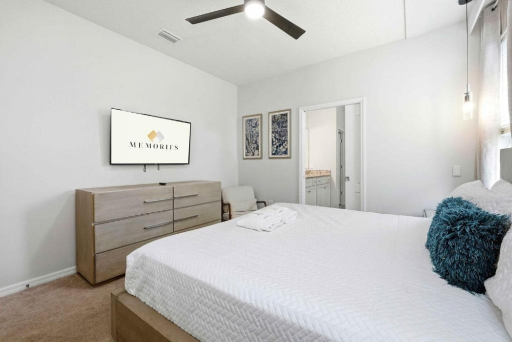 Windsor at Westside 2600