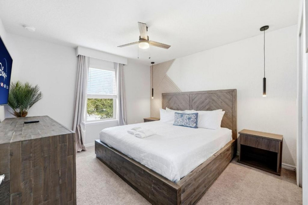 Windsor at Westside 2600