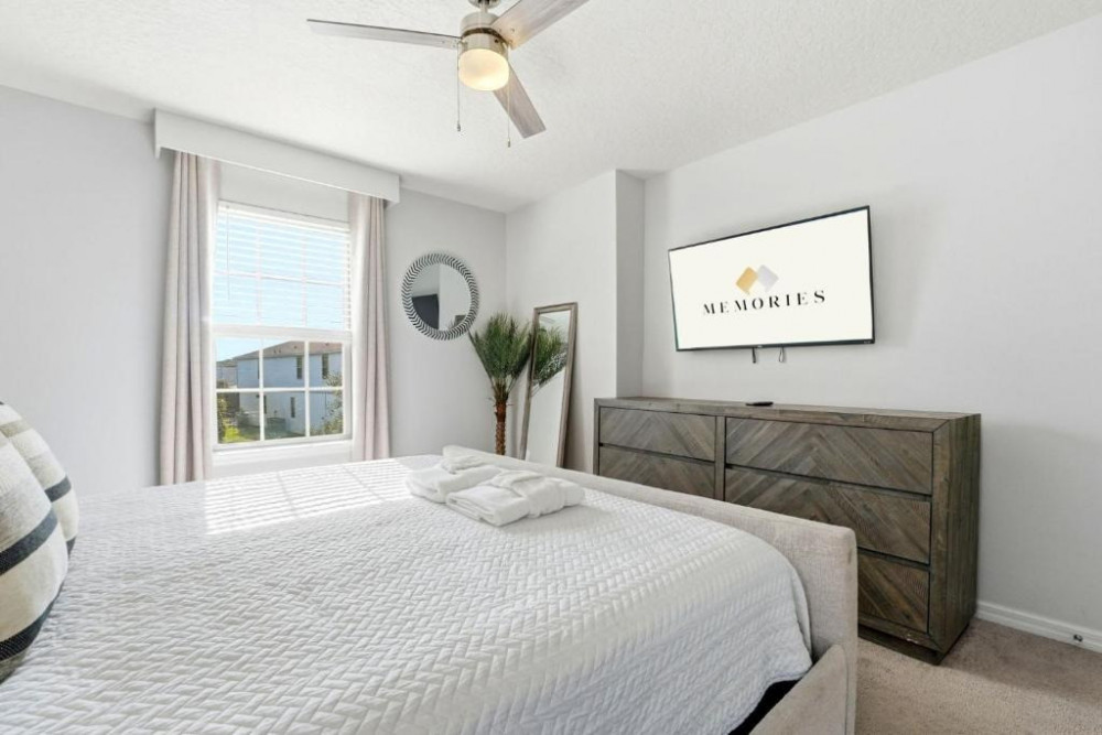 Windsor at Westside 2600