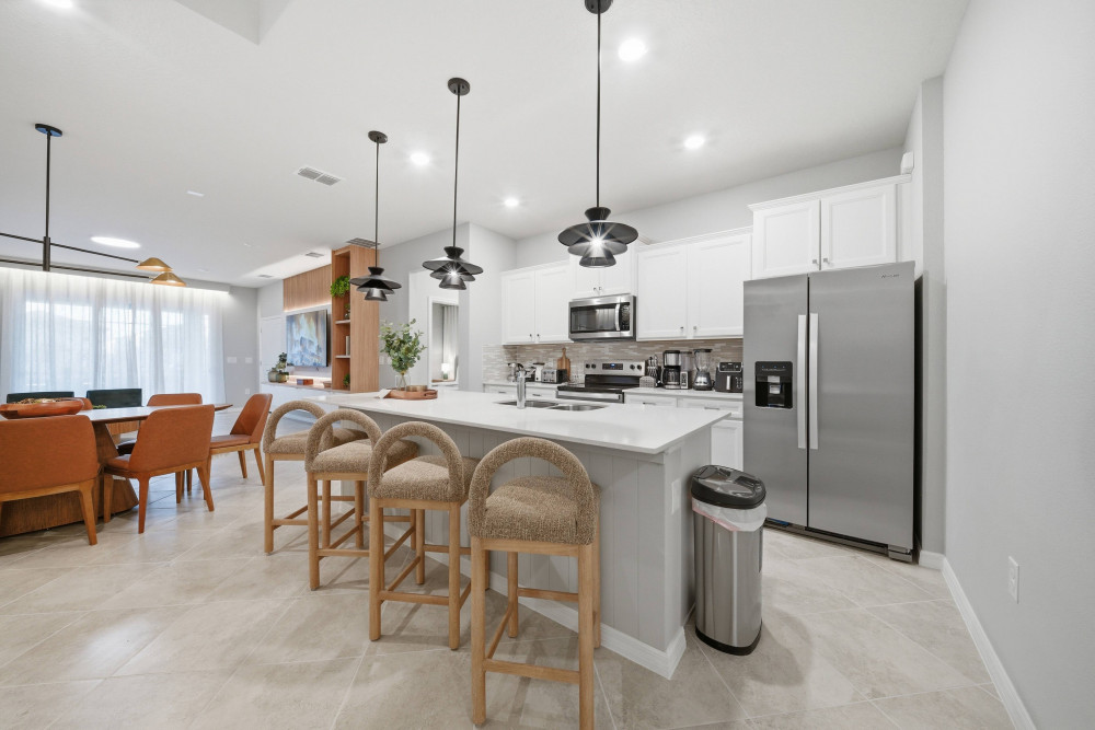 Windsor Cay 244