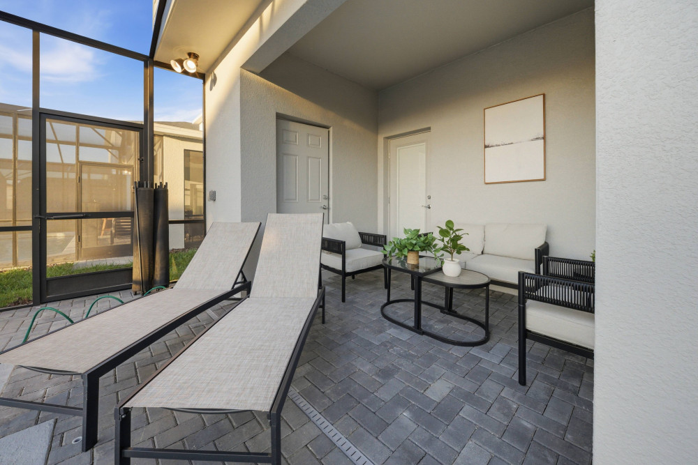 Windsor Cay 244