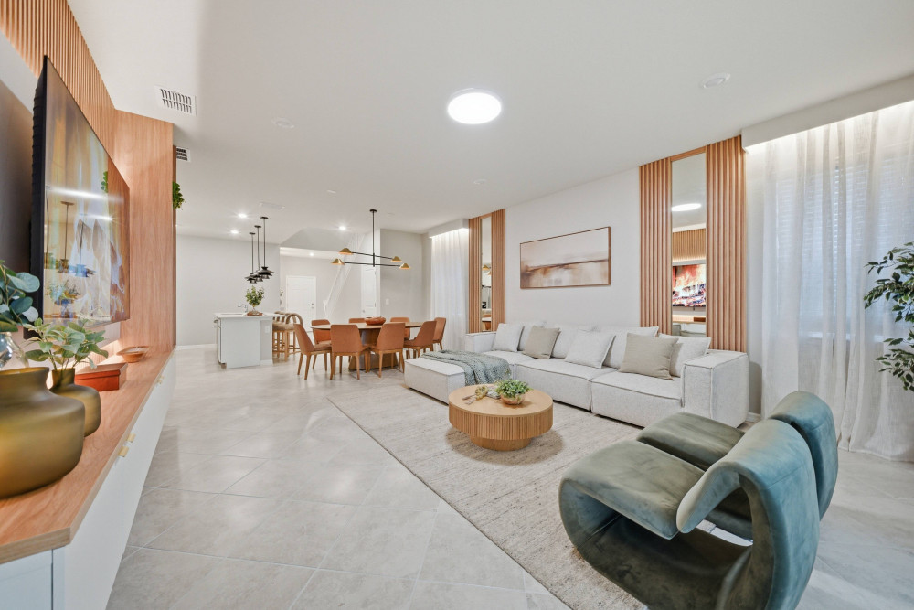 Windsor Cay 244