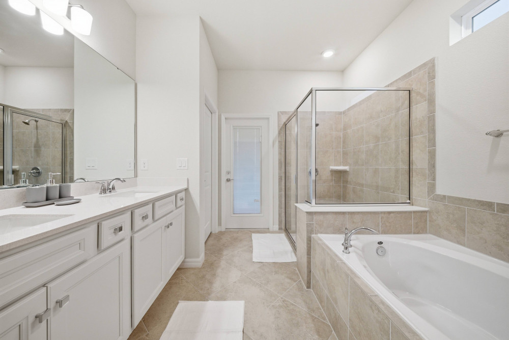 Windsor Cay 244