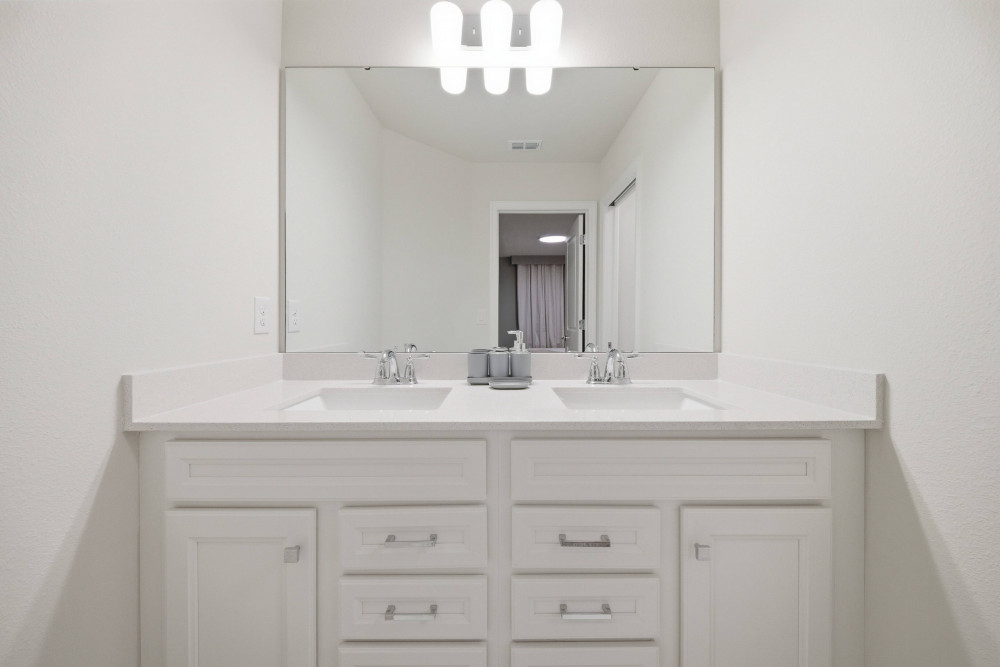 Windsor Cay 244