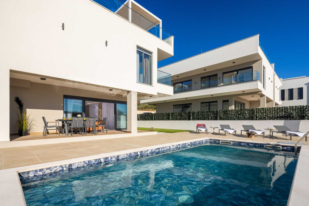 Kastel Sucurac 9