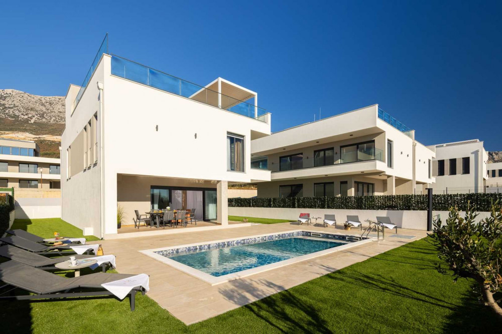 Kastel Sucurac 9
