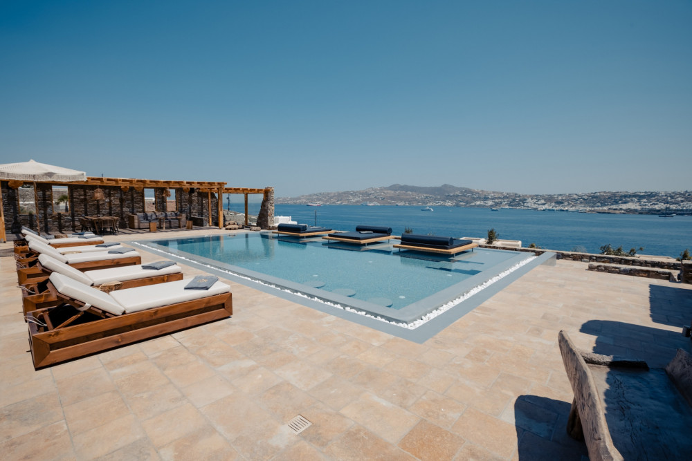 Mykonos 103