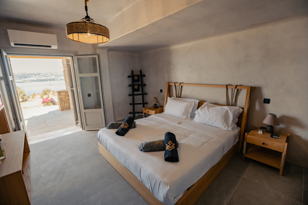 Mykonos 103