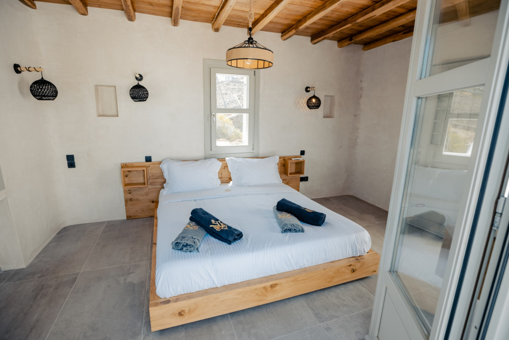 Mykonos 103