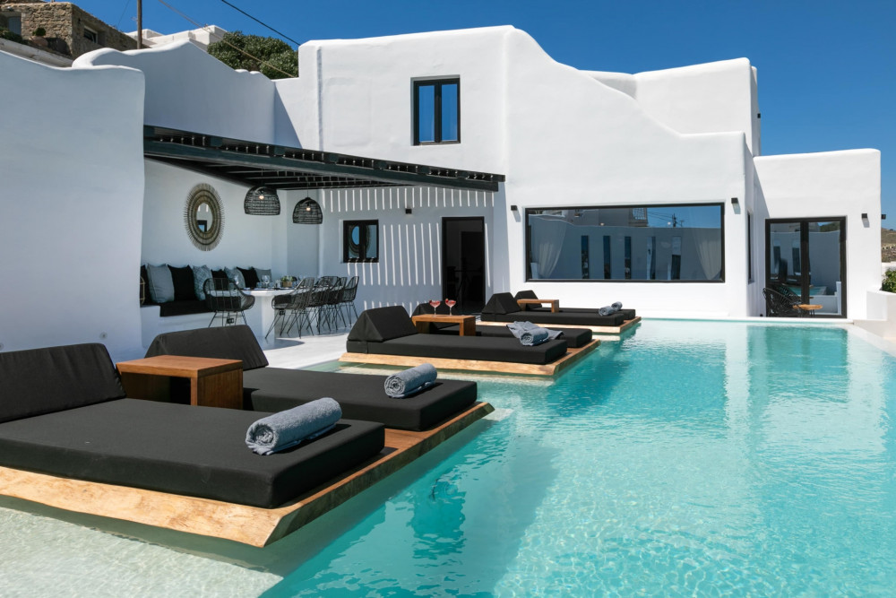 Mykonos 105