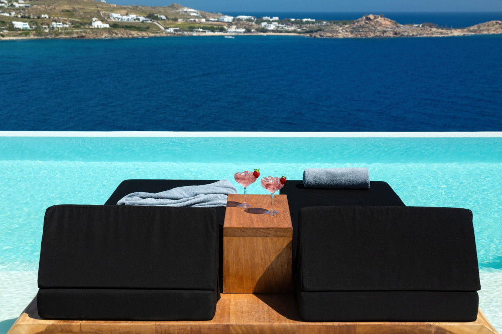 Mykonos 105
