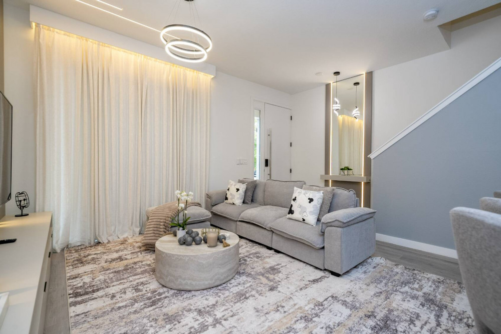 The Hub at Westside 23