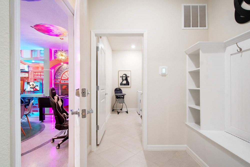Windsor Cay 257