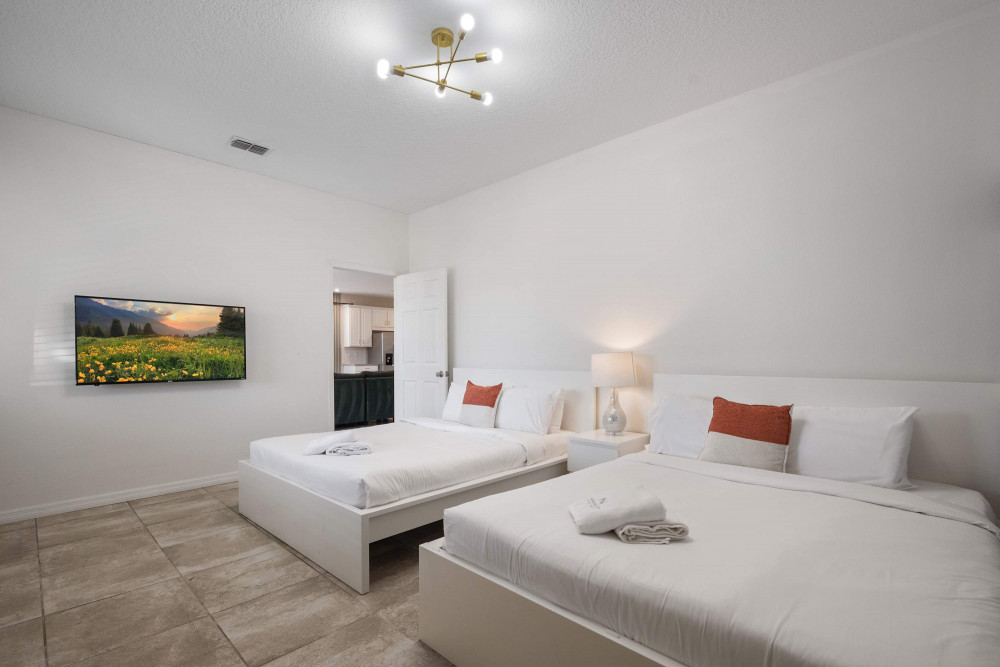 Solara Resort 672