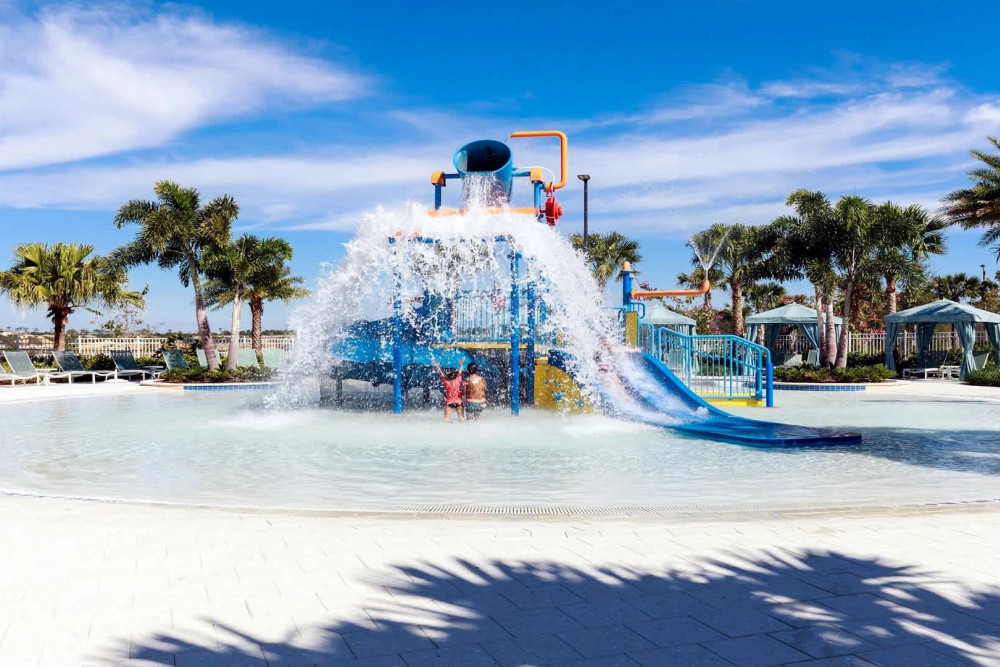 Solara Resort 672