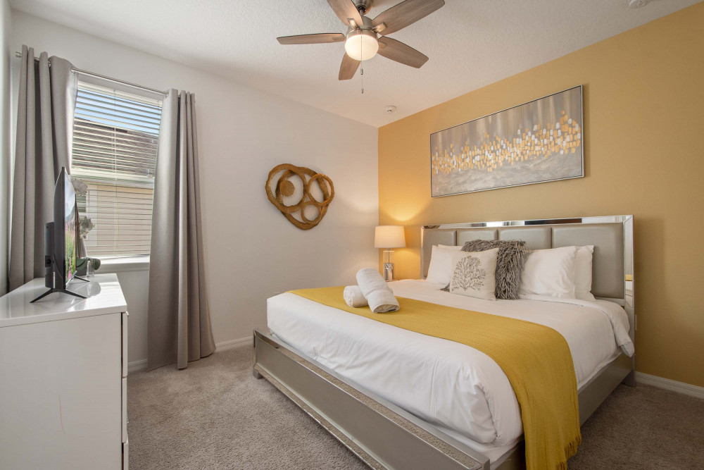 Solara Resort 674