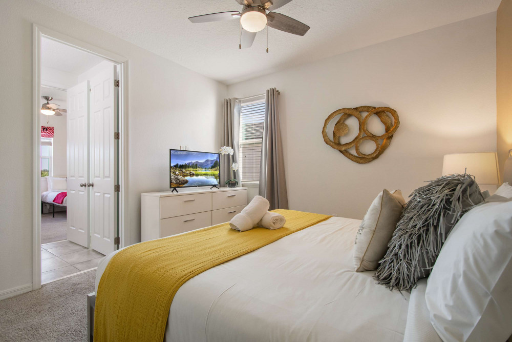 Solara Resort 674