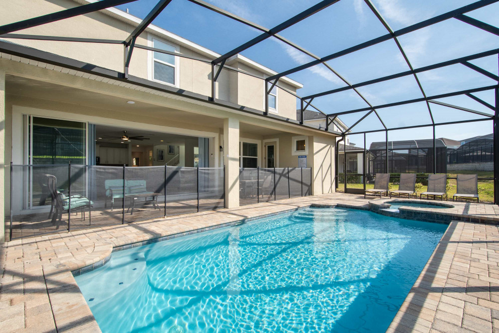 Solara Resort 674
