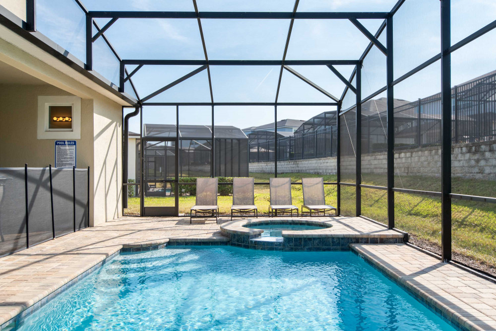 Solara Resort 674