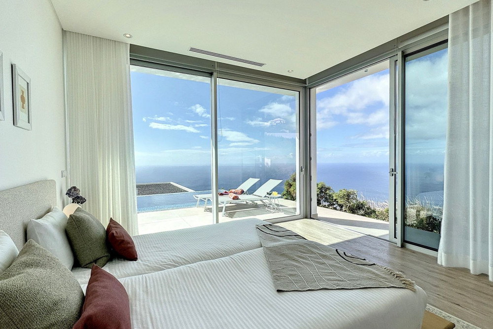 Calheta 10