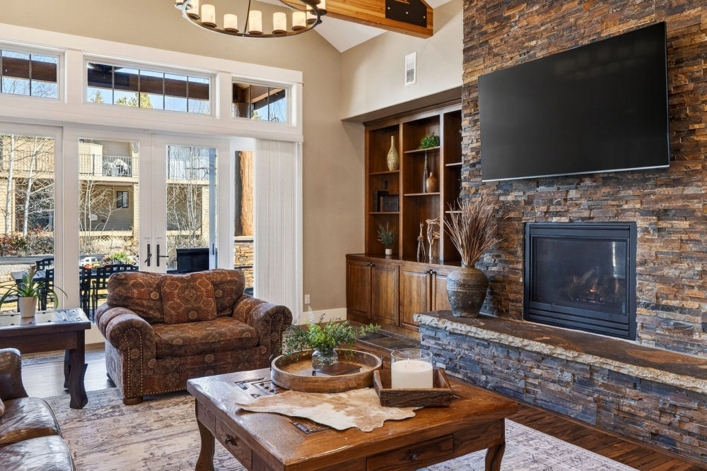 Sunriver 8