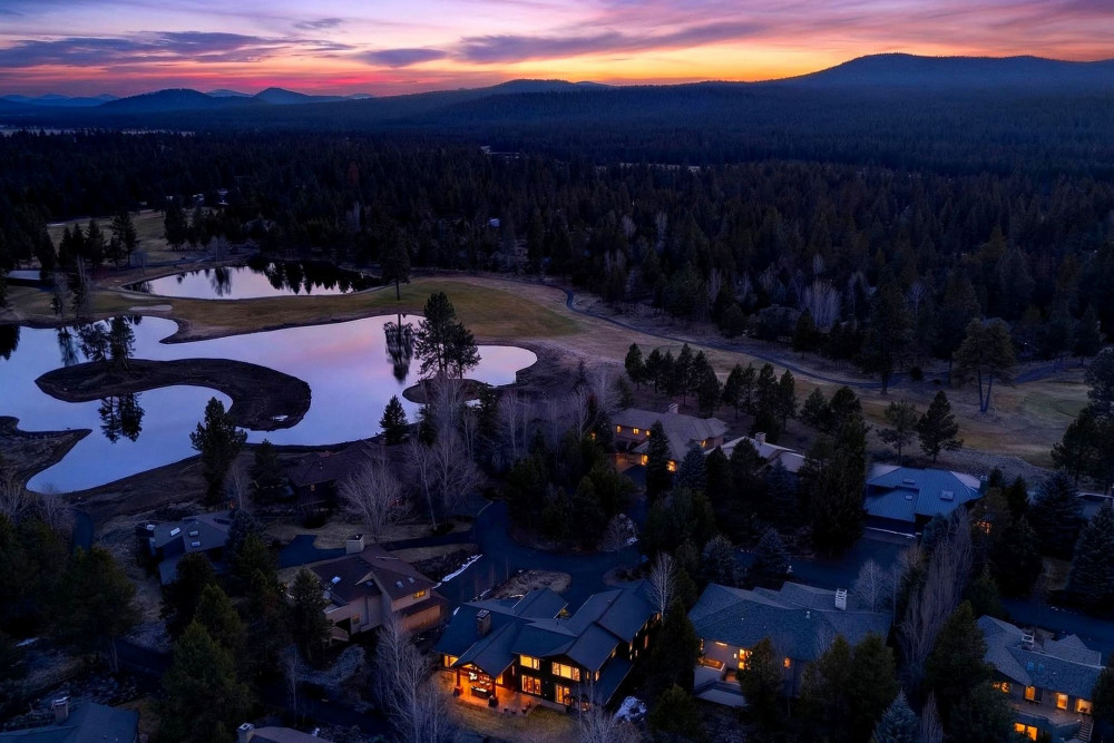 Sunriver 8
