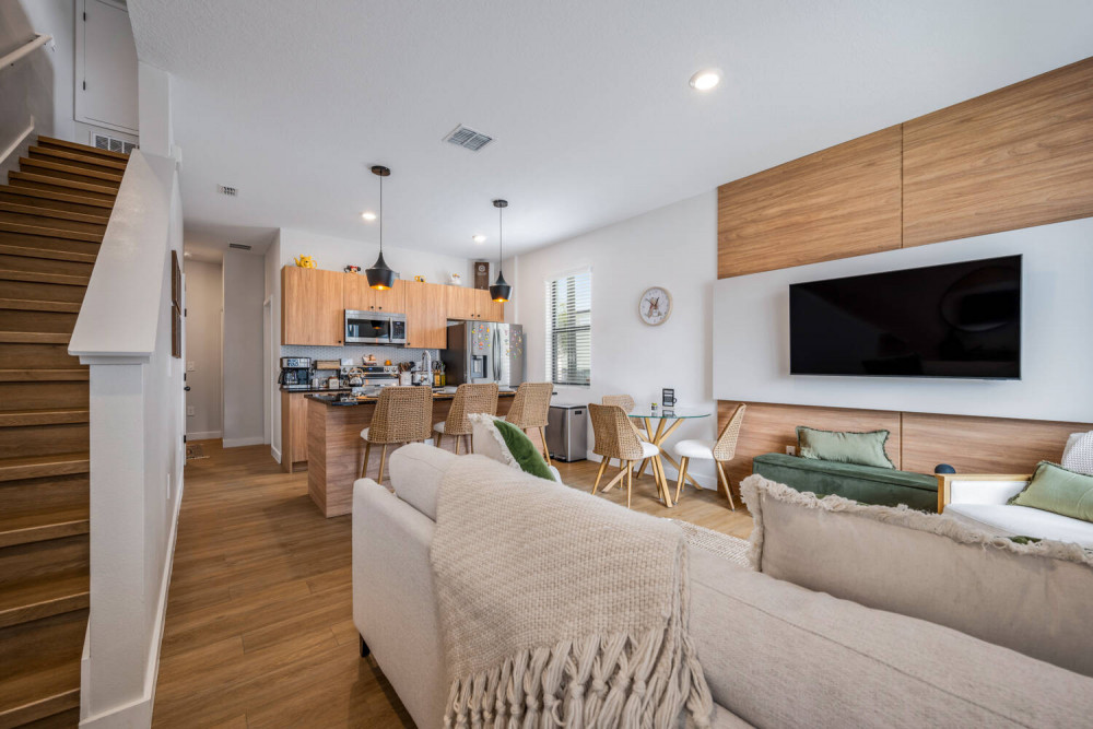 The Hub at Westside 24