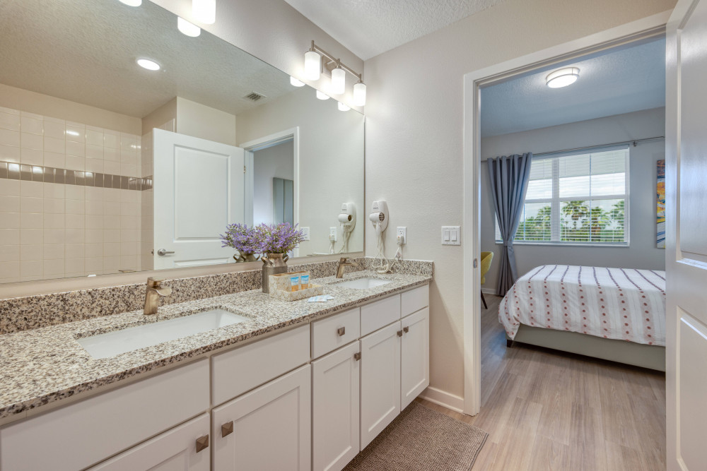 Vista Cay 354