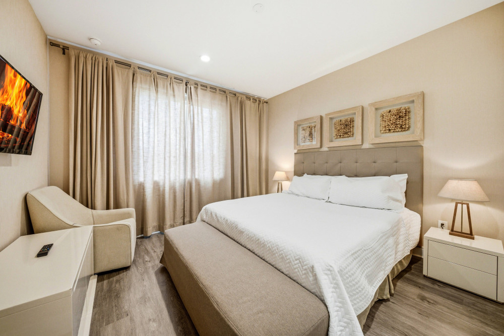 Magic Village Yards 16