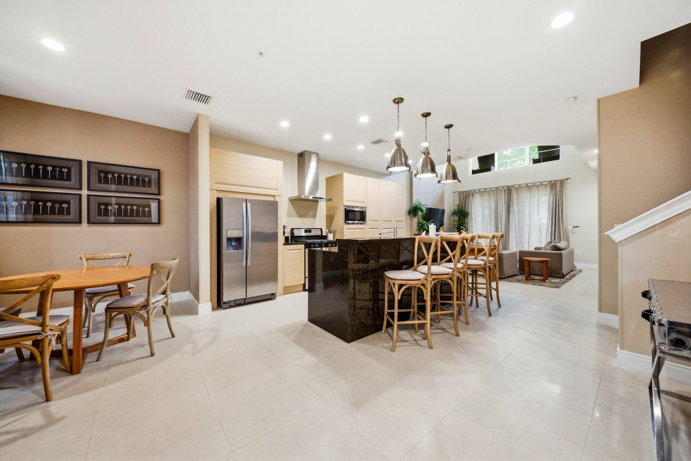 Magic Village Yards 16