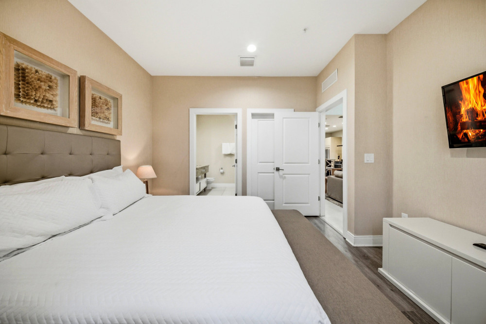 Magic Village Yards 16