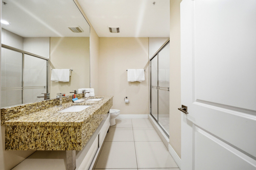 Magic Village Yards 16