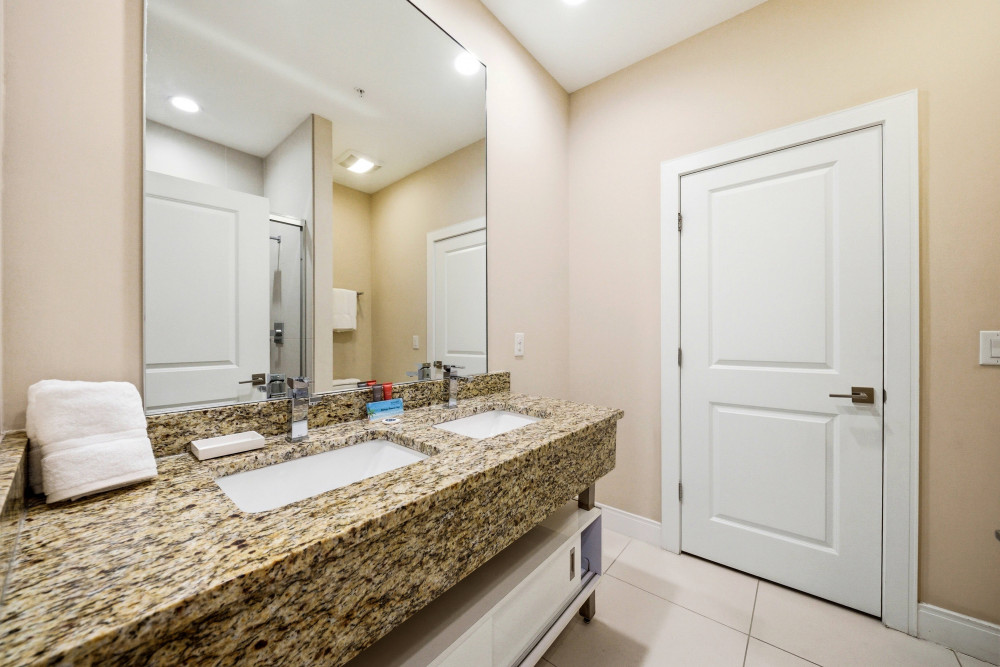 Magic Village Yards 16