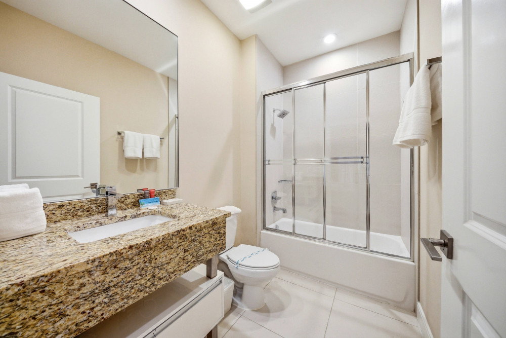 Magic Village Yards 16