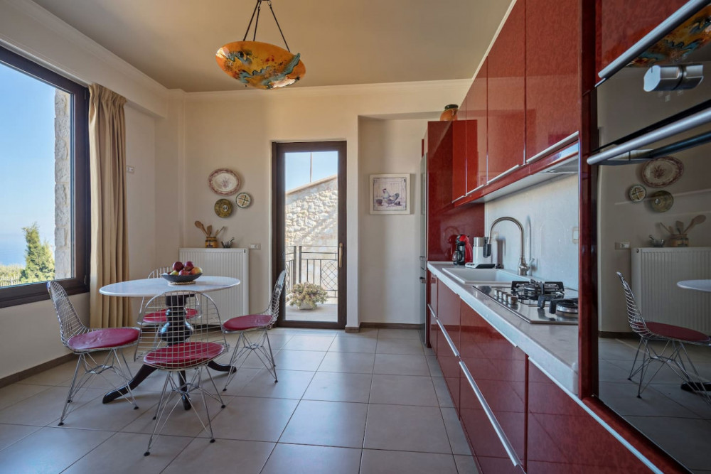 Heraklion 42