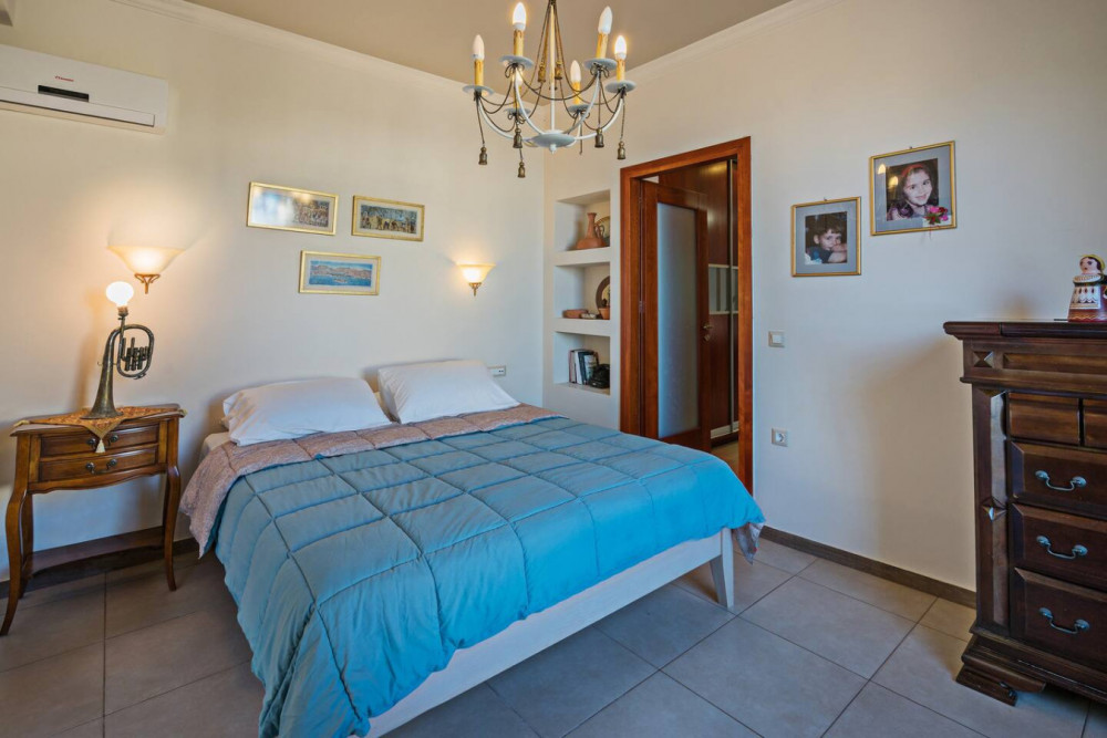 Heraklion 42