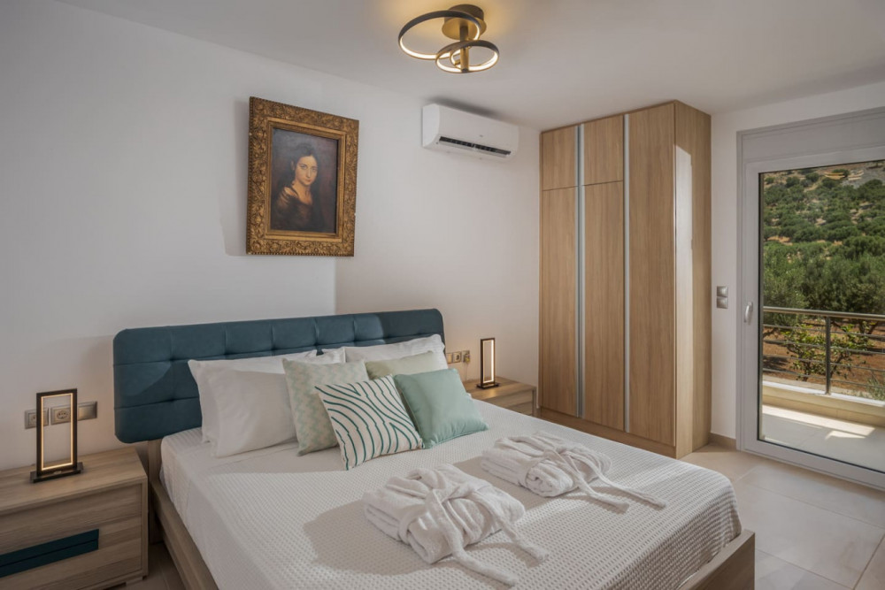 Agios Nikolaos 9