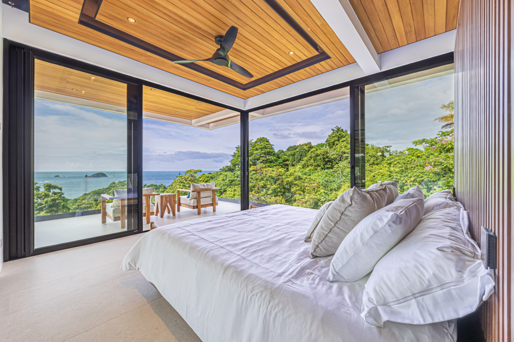 Manuel Antonio 1
