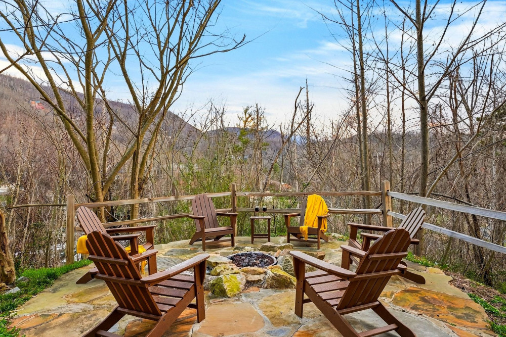 Gatlinburg 311