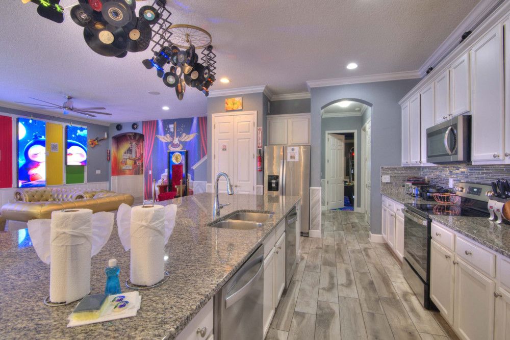 America the beautiful & Music City