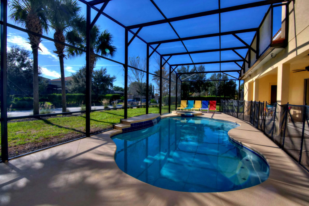 Global Villa & Hollywood Villa