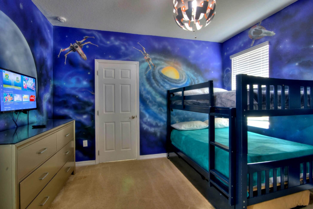 Global Villa & Hollywood Villa