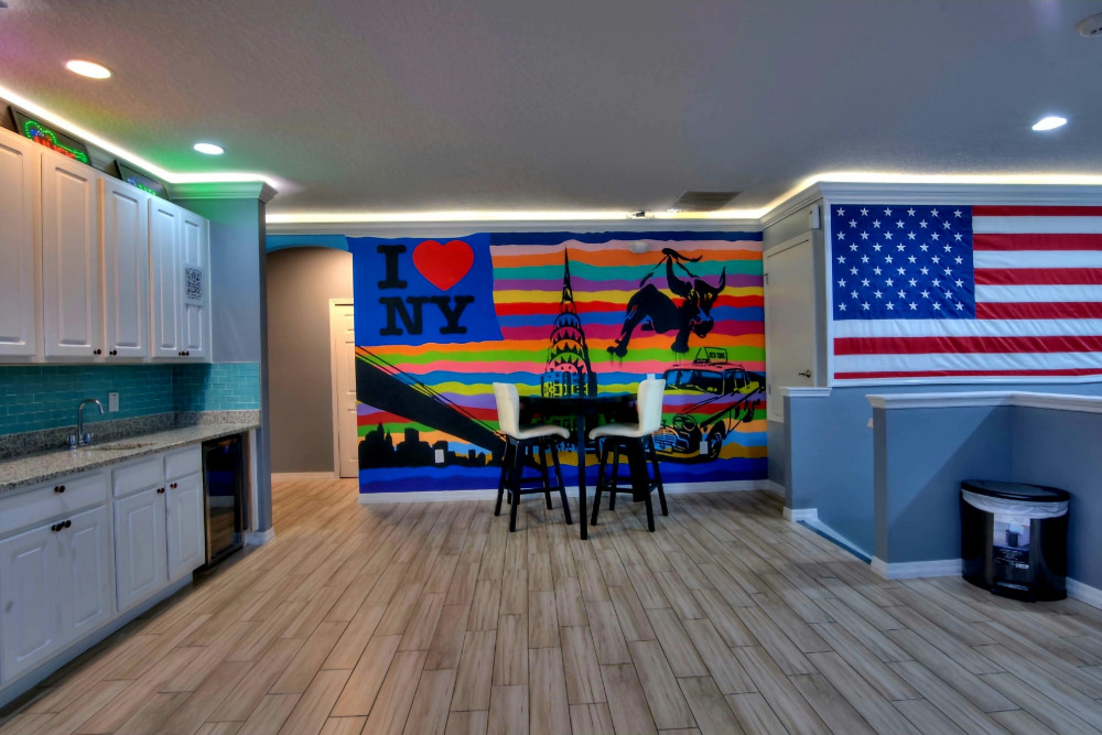 Global Villa & Hollywood Villa