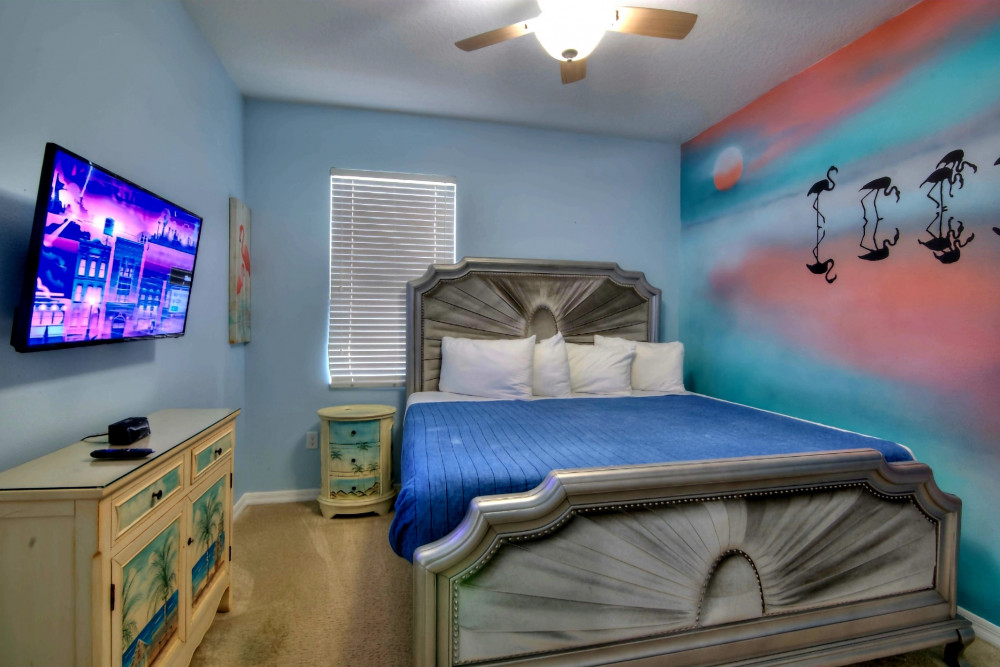 Global Villa & Hollywood Villa