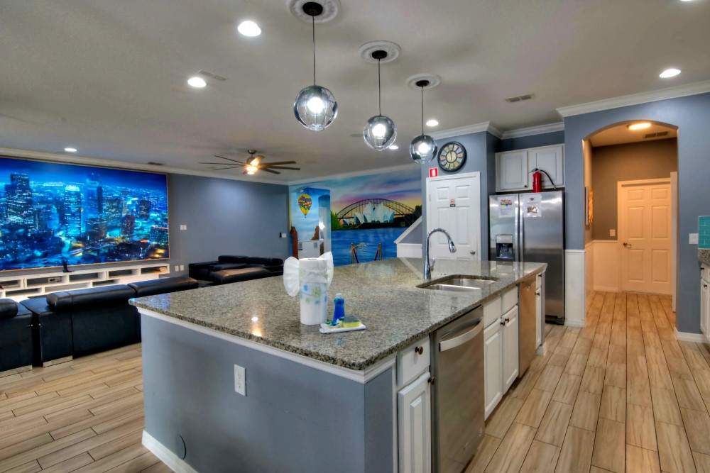 Global Villa & Hollywood Villa
